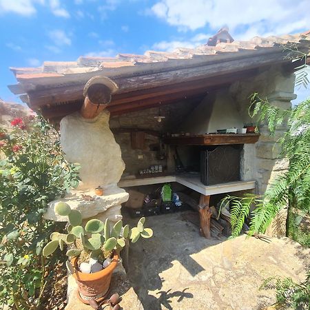 Casa Di Pietra Villa Usellus Exterior foto