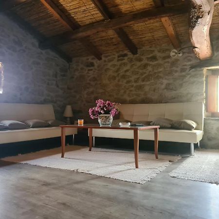 Casa Di Pietra Villa Usellus Exterior foto