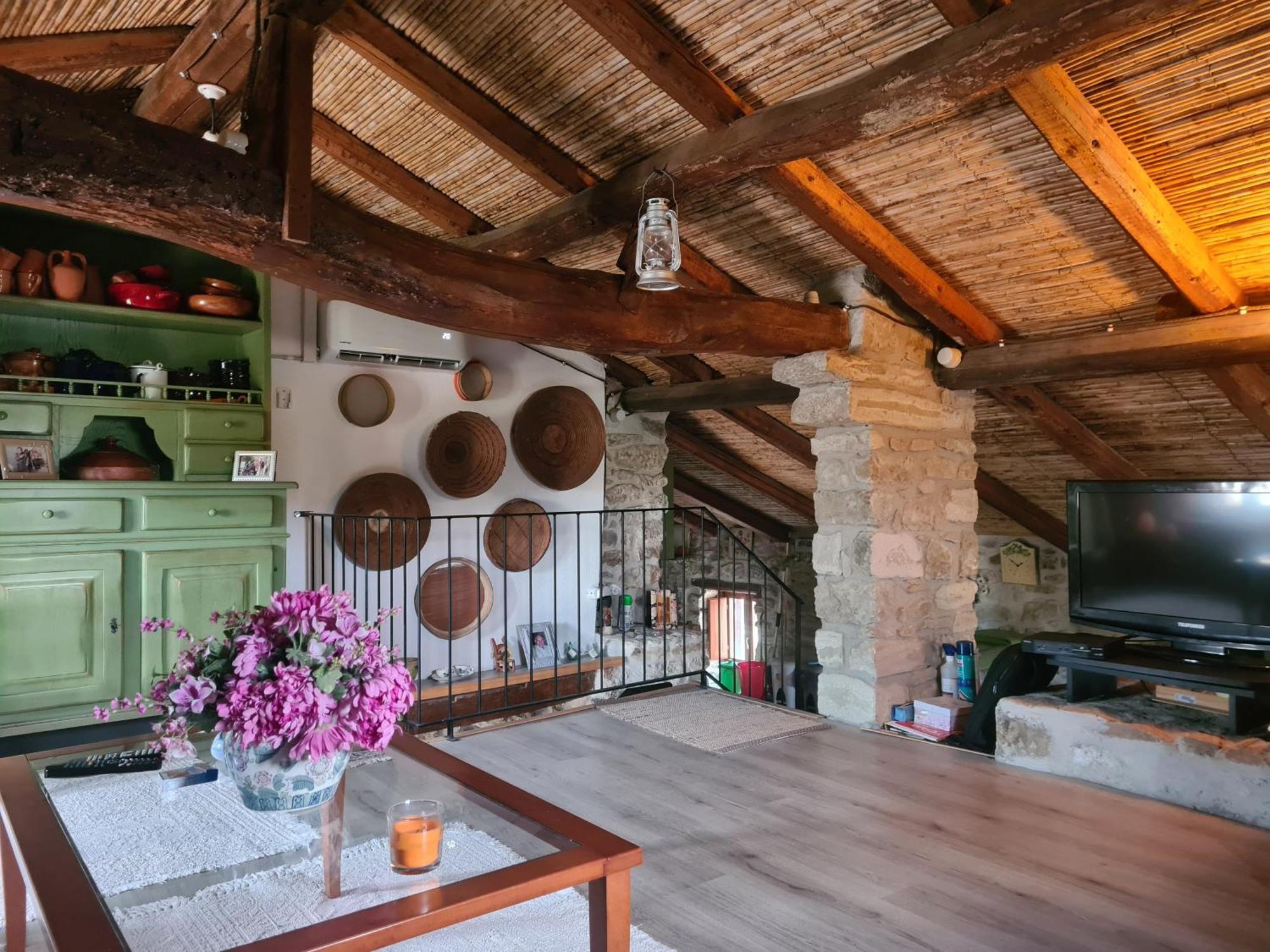 Casa Di Pietra Villa Usellus Exterior foto